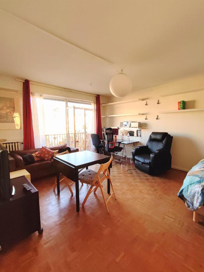 Studio Cosy Et Spacieux Avec Emplacement Ideal Paris Luaran gambar